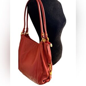Light weight comfortable shoulder bag